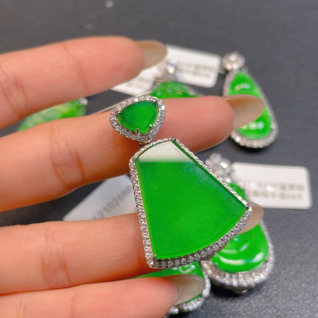 翡翠银S925镶嵌耳饰