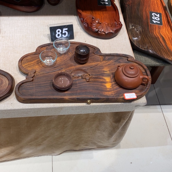 红酸枝木类桌谢*您微凹红酸枝木