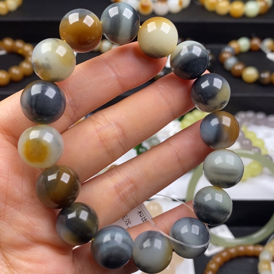 云***明手串未镶嵌和田玉