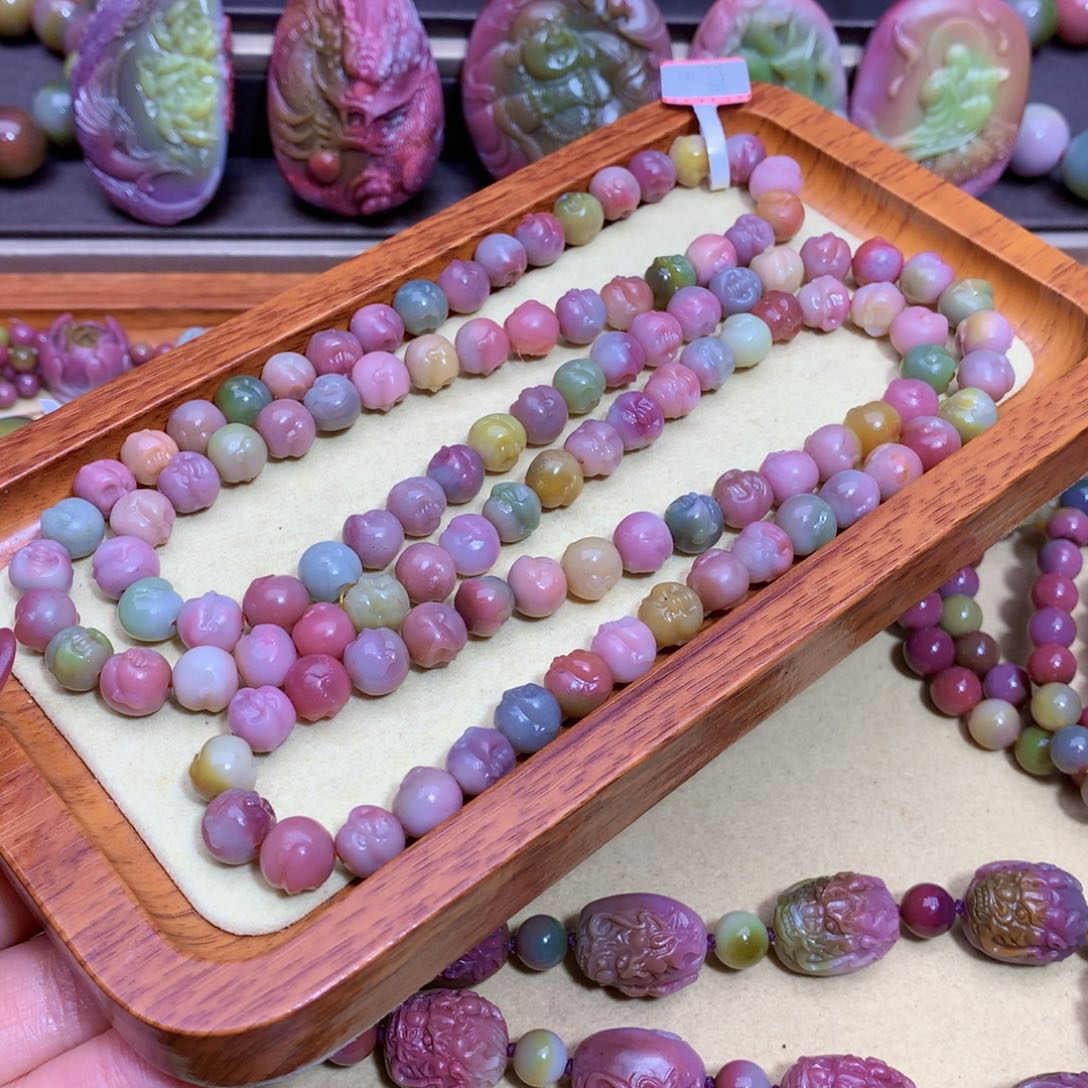 玛瑙手链未镶嵌好****）盐源