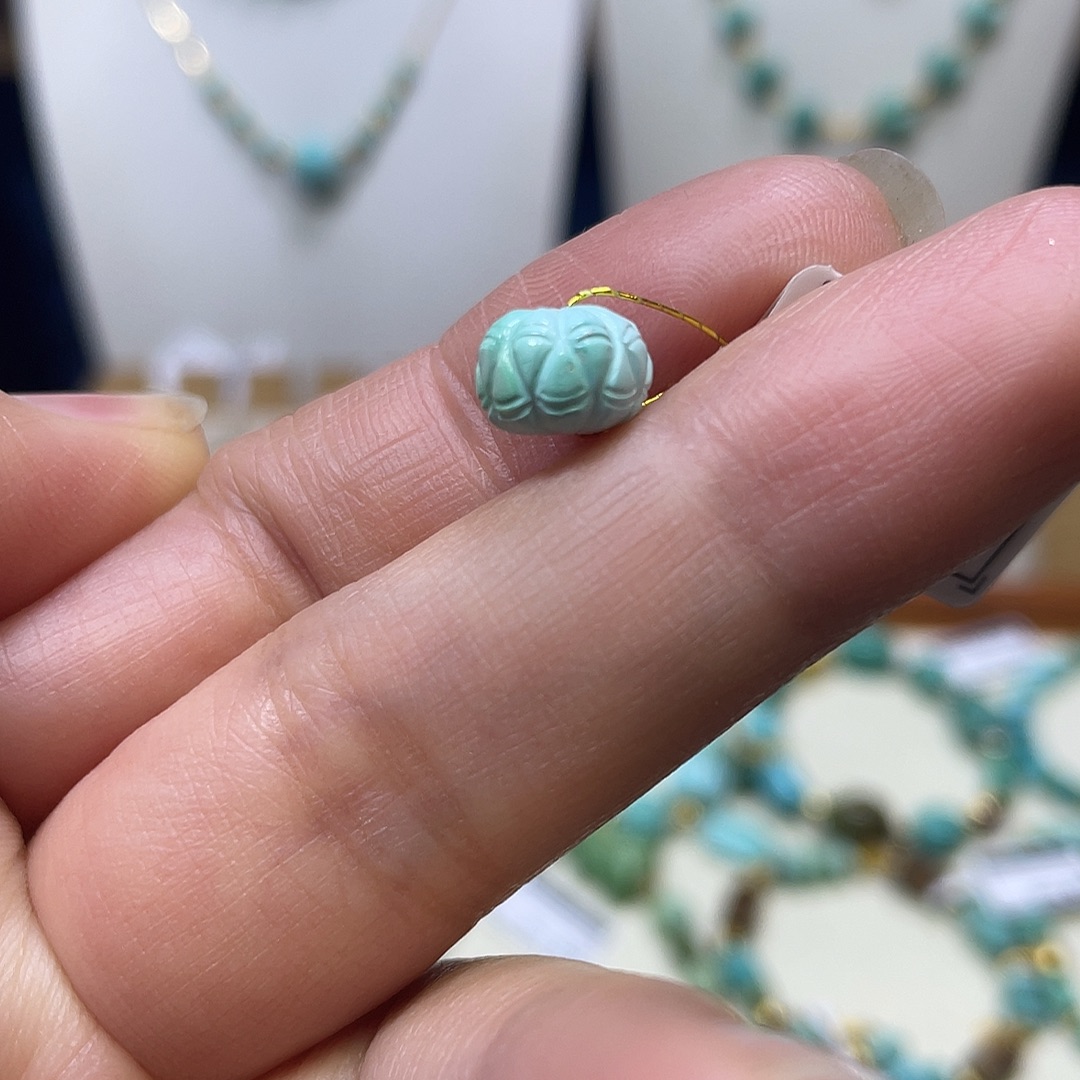 绿松石未镶嵌吞噬花墩子