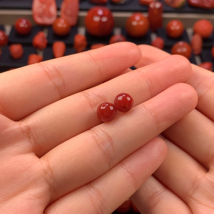 南红玛瑙未镶嵌玫红圆珠对珠7.6MM