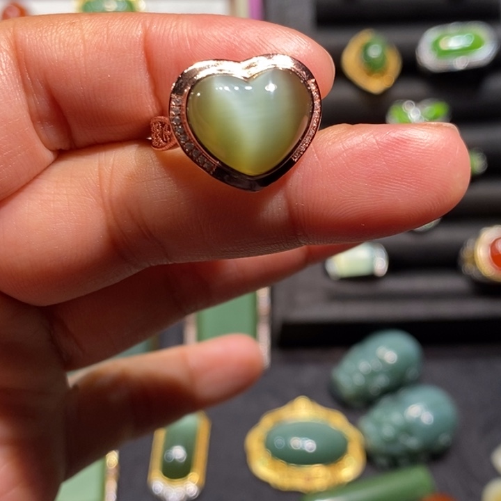 旭***️和田玉（碧玉）银S925镶嵌戒指