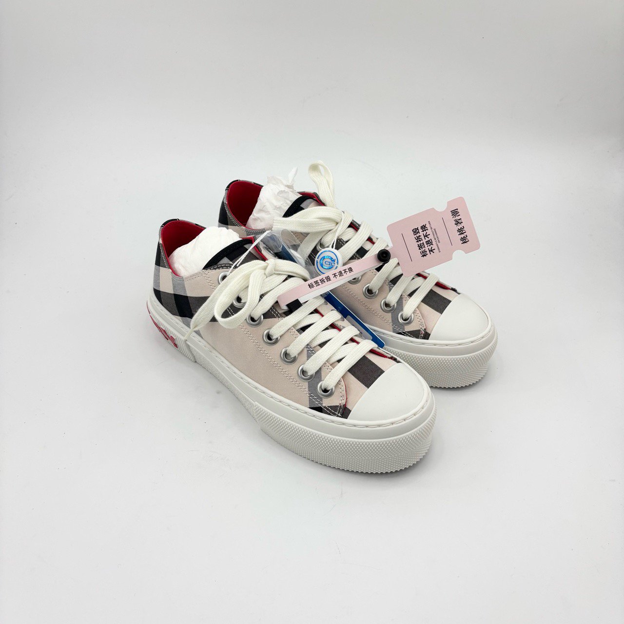 全新未使用 BURBERRY/博柏利 /37码/经典格子板鞋/TT0620