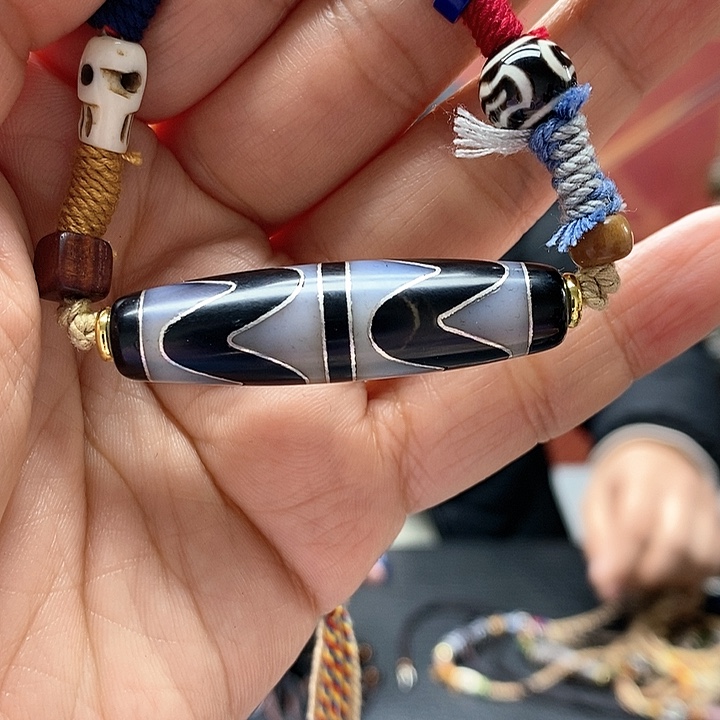 玛瑙/玉髓颈饰合金