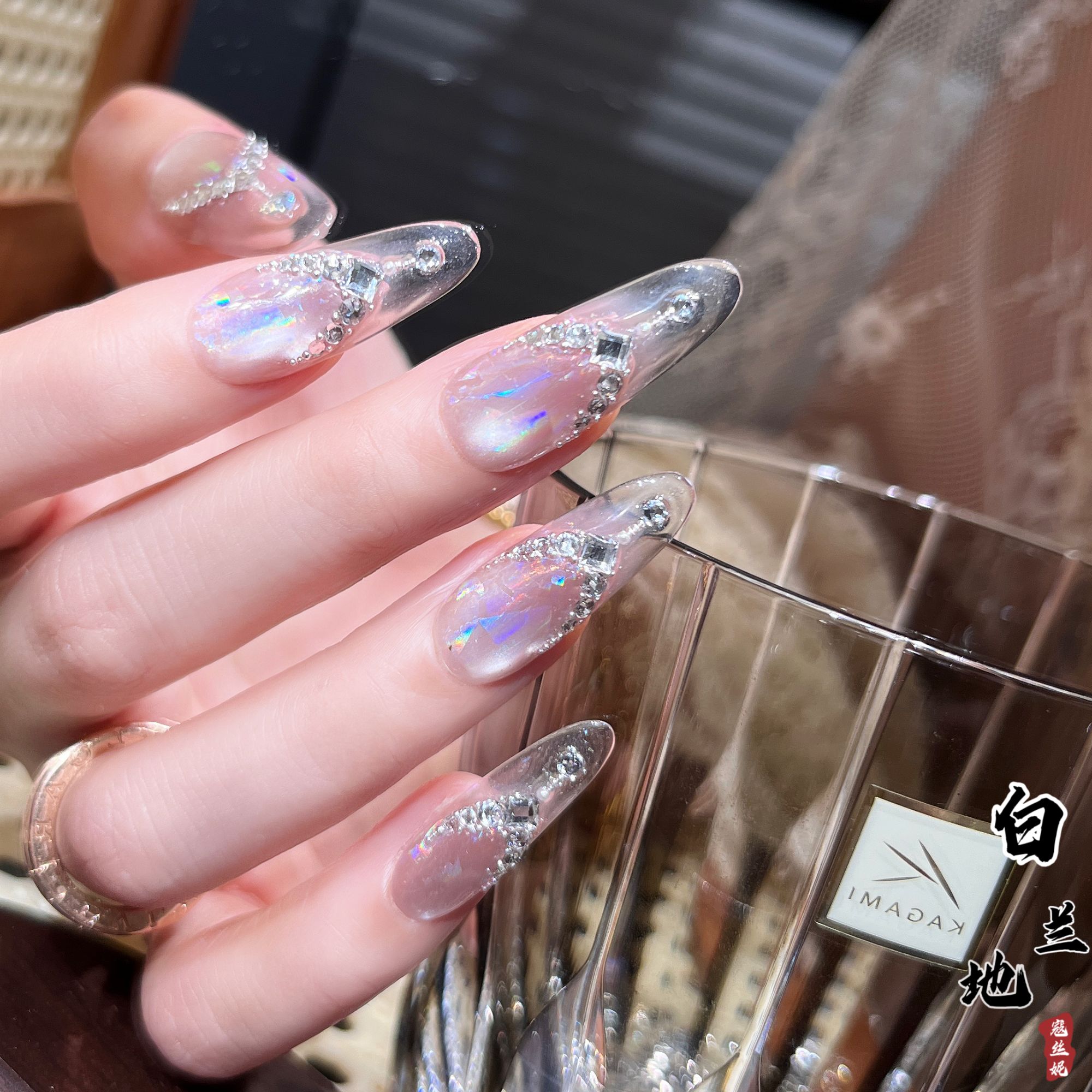 满手华子@【白兰地】寇丝妮 纯手工穿戴式美甲