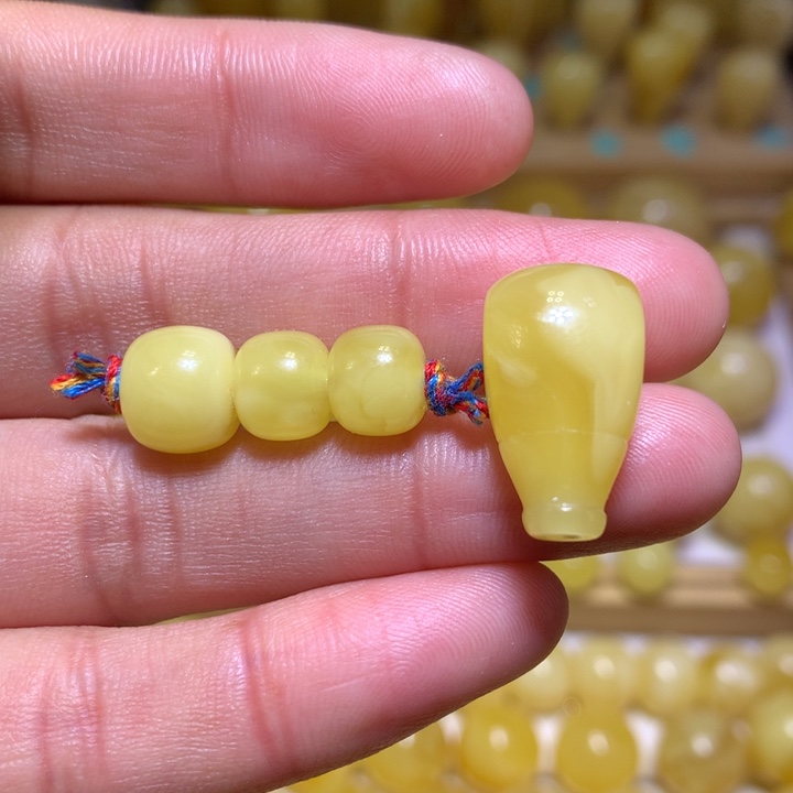 蜜蜡裸石未镶嵌天然俄料黄白花蜜蜡套装8.5-11.5左右