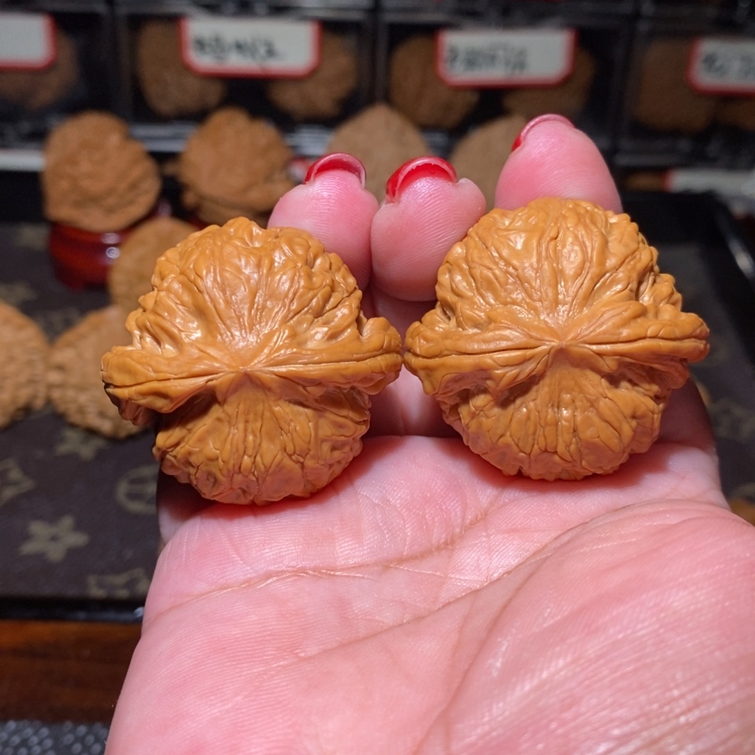 老***周把件文玩核桃核王