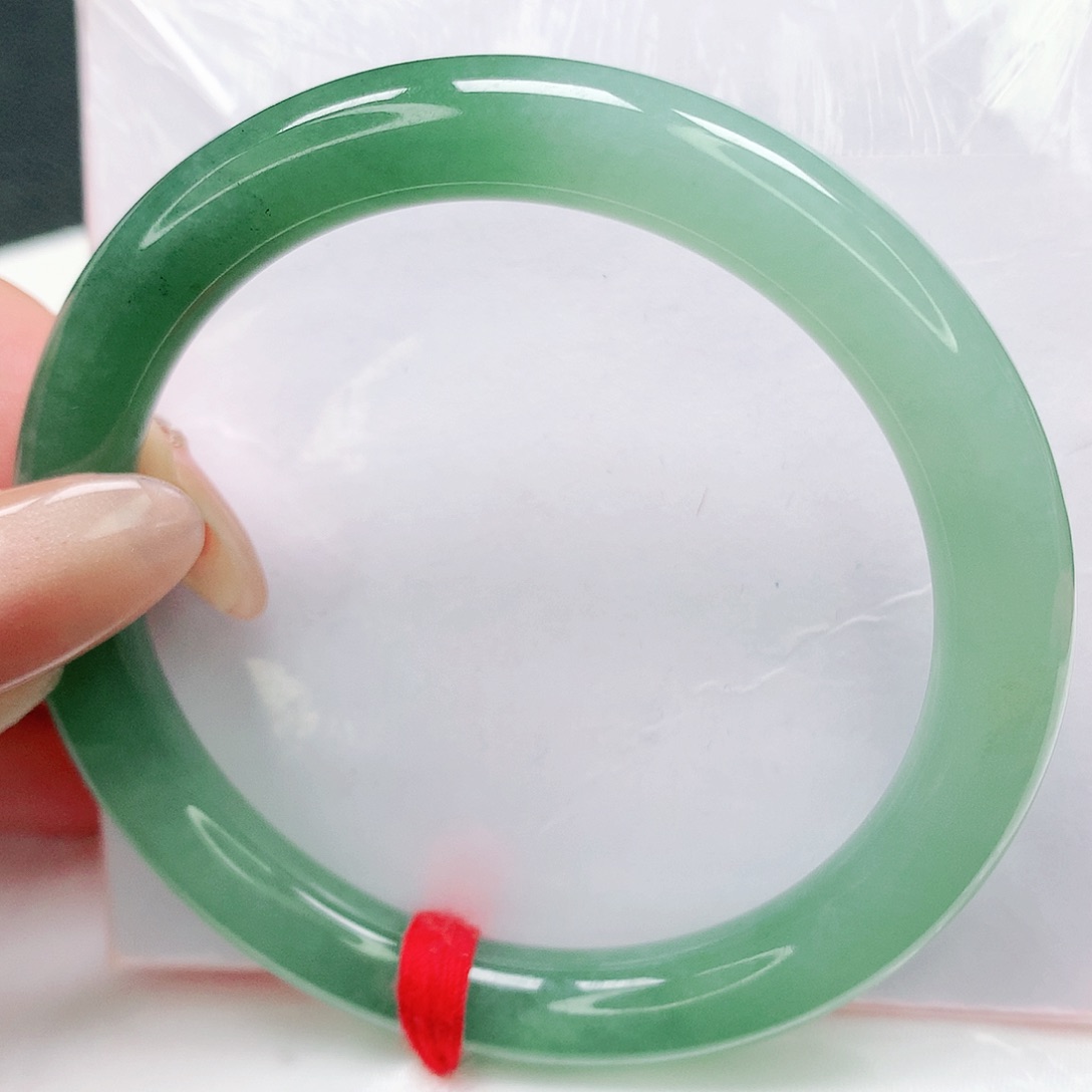 未镶嵌手镯翡翠完美46