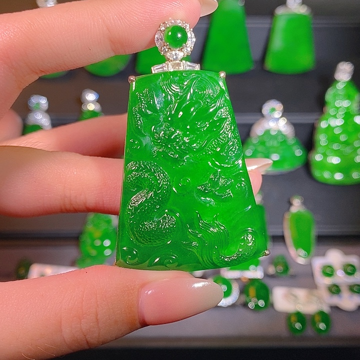 翡翠银S925镶嵌颈饰