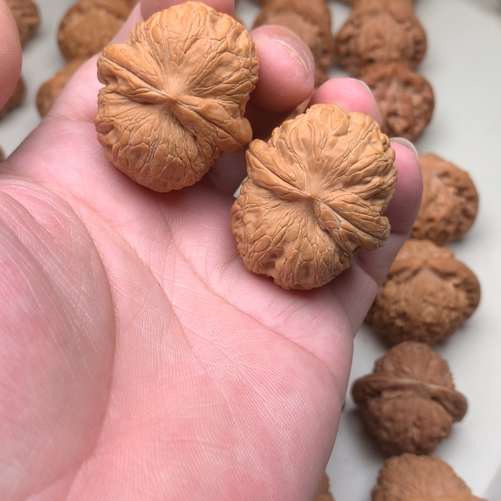 文玩核桃吊坠元宝41