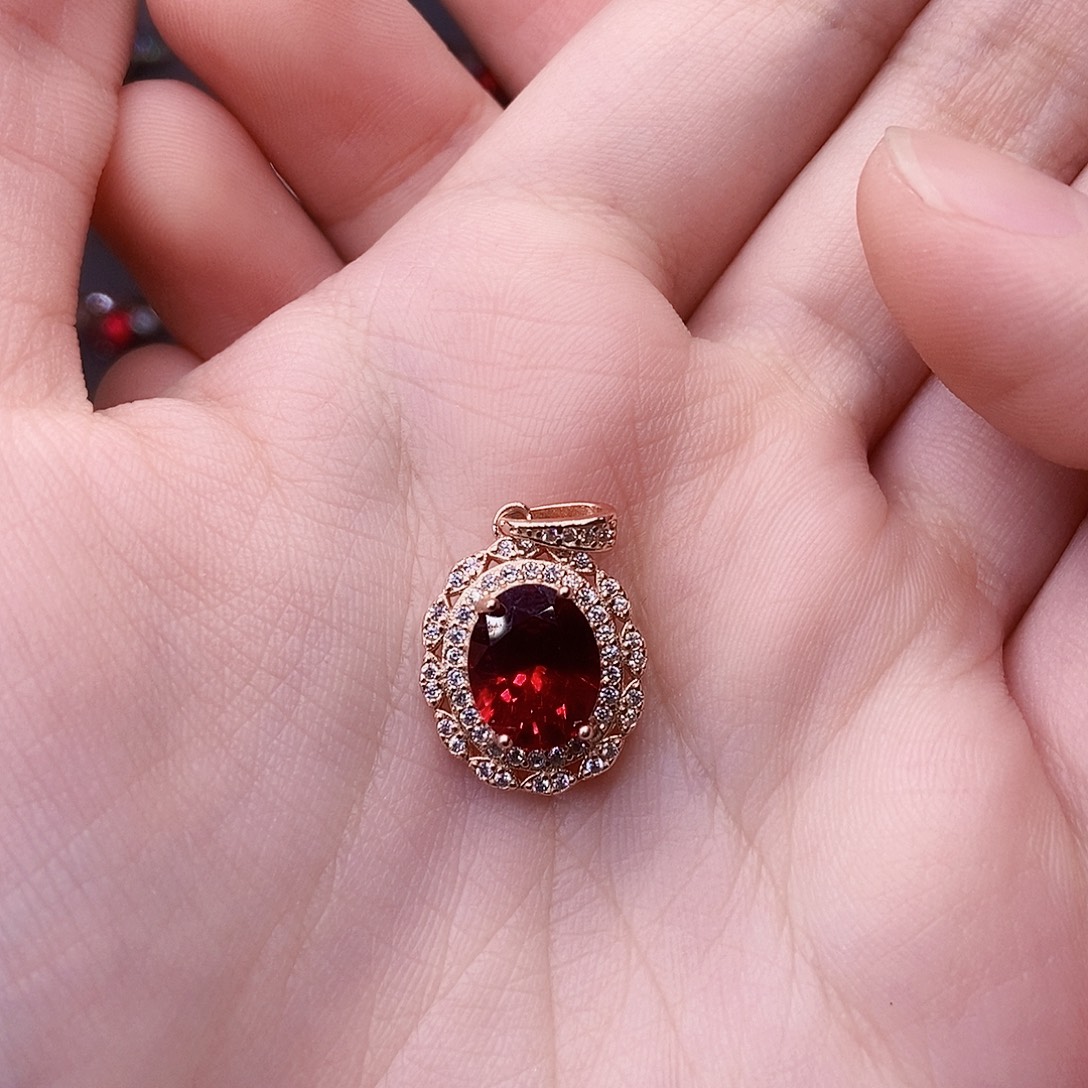 吊坠(赠链)红宝石银S925镶嵌