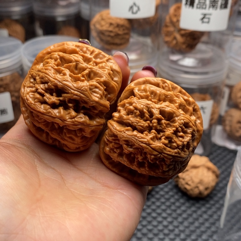 【闪购商品】文玩核桃吊坠王*多大粗筋