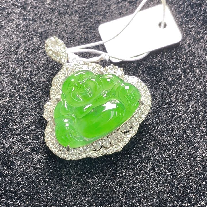 翡翠颈饰未镶嵌36，