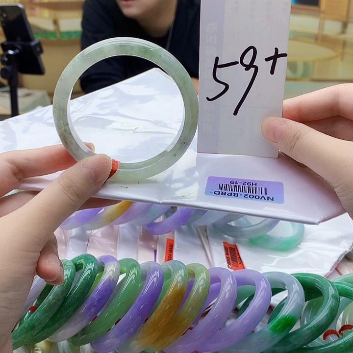 翡翠未镶嵌手镯mm