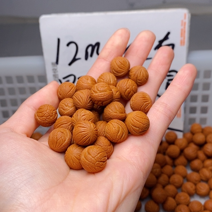 拼***博手串桃核12mm左右野生满天星19颗（穿好）