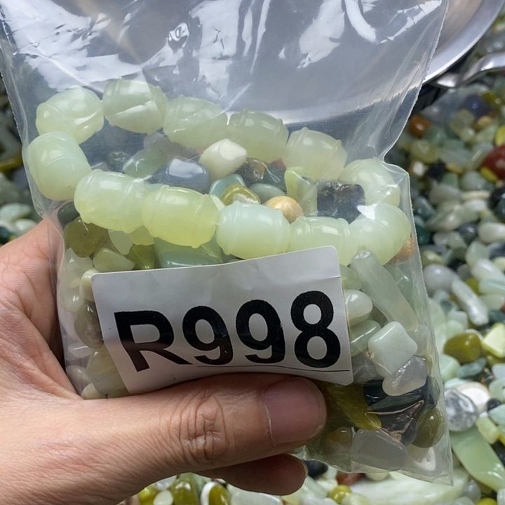 蛇纹石玉未镶嵌鱼缸石