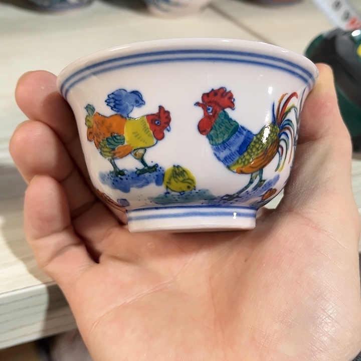 瓷片/////景德镇陶瓷杯子。红。