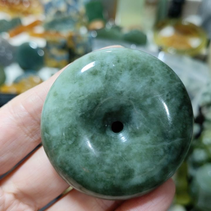 岫玉未镶嵌挂坠款式