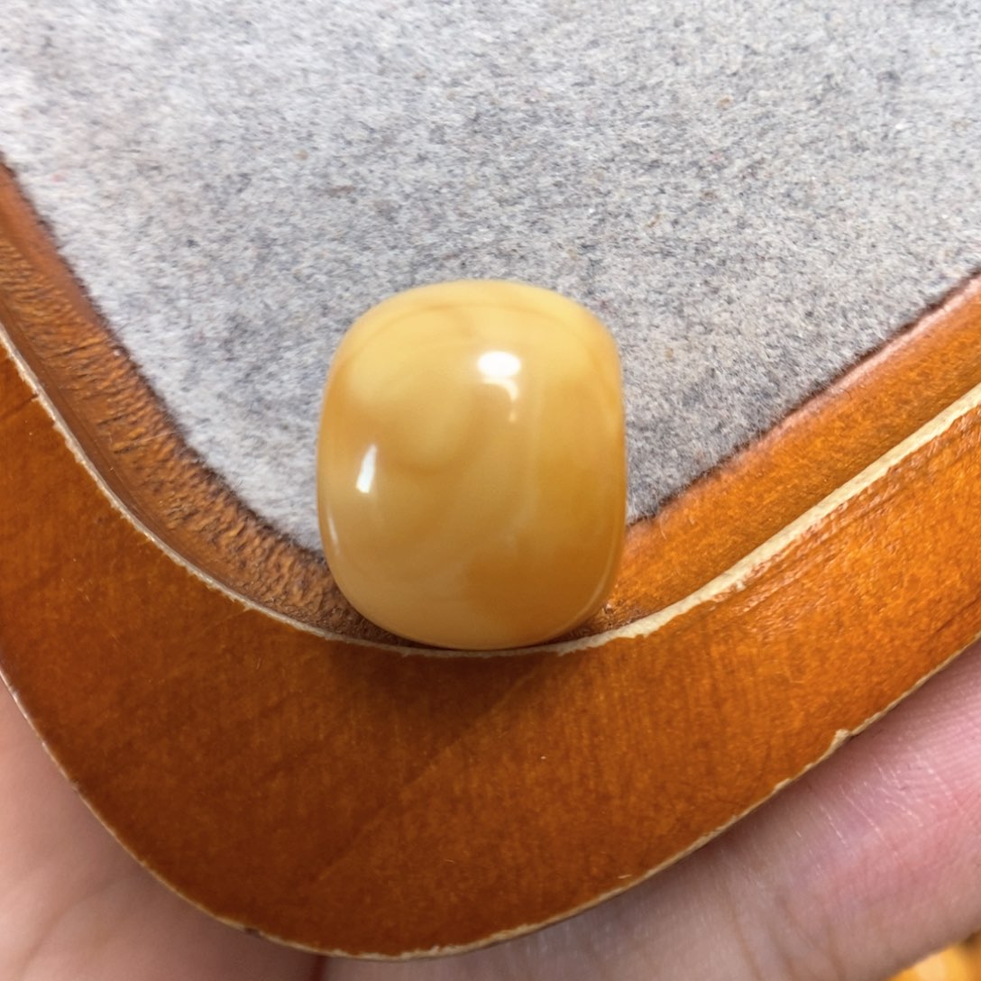 未镶嵌蜜蜡裸石大*蜜蜡裸珠