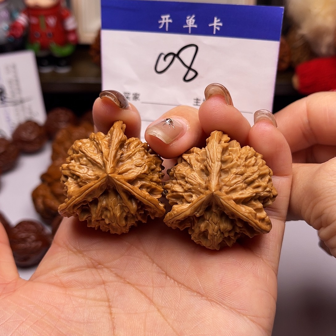 吊坠文玩核桃盘山三棱38