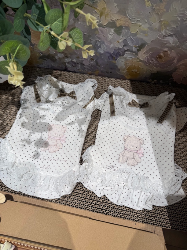 米粒家白色点点小熊四季款花边裙