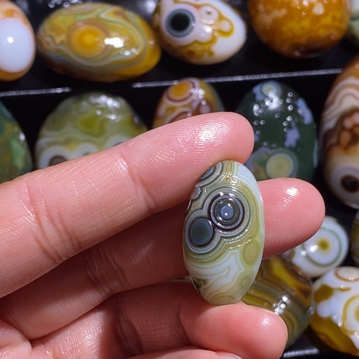 玛瑙/玉髓珠宝奇石未镶嵌