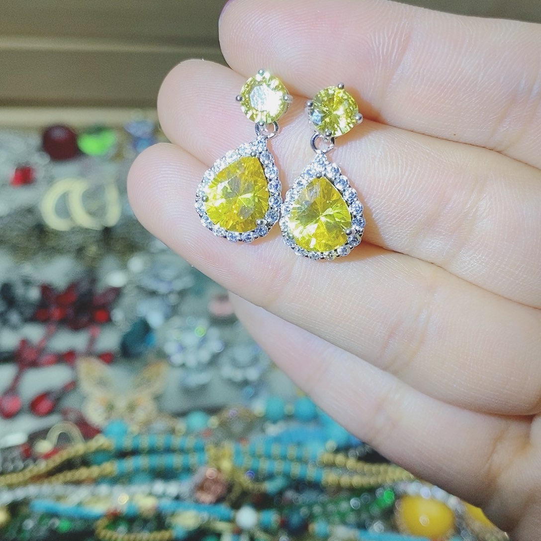 【闪购商品】托帕石耳饰银S925镶嵌