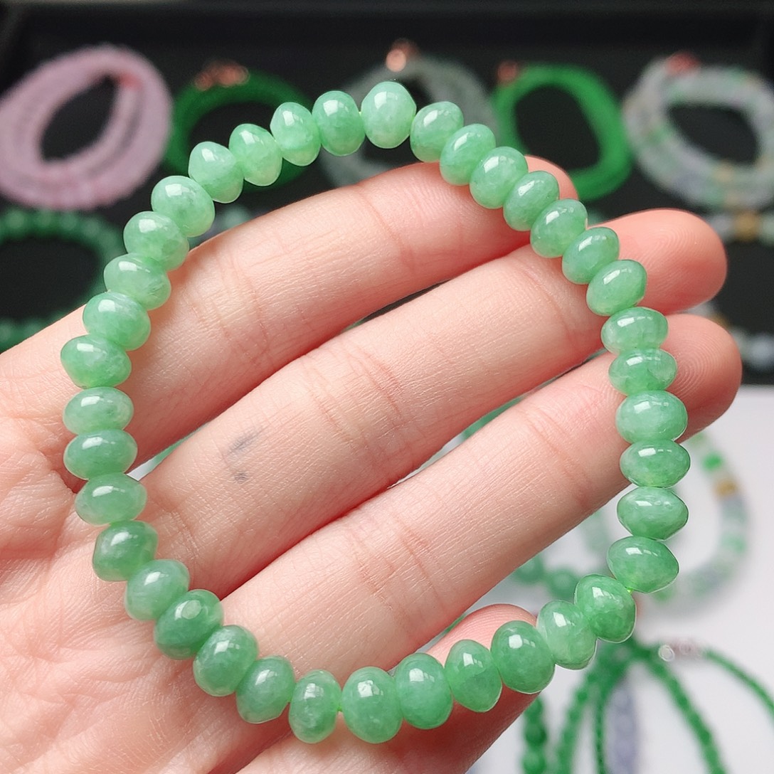 翡翠未镶嵌手链翡翠