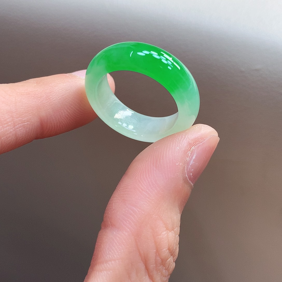 翡翠戒指未镶嵌15号