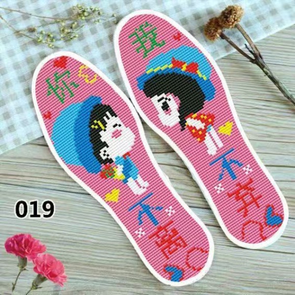 【小芳姐演绎用品店】新款鞋垫精准印花十字绣半成鞋垫带针线透气