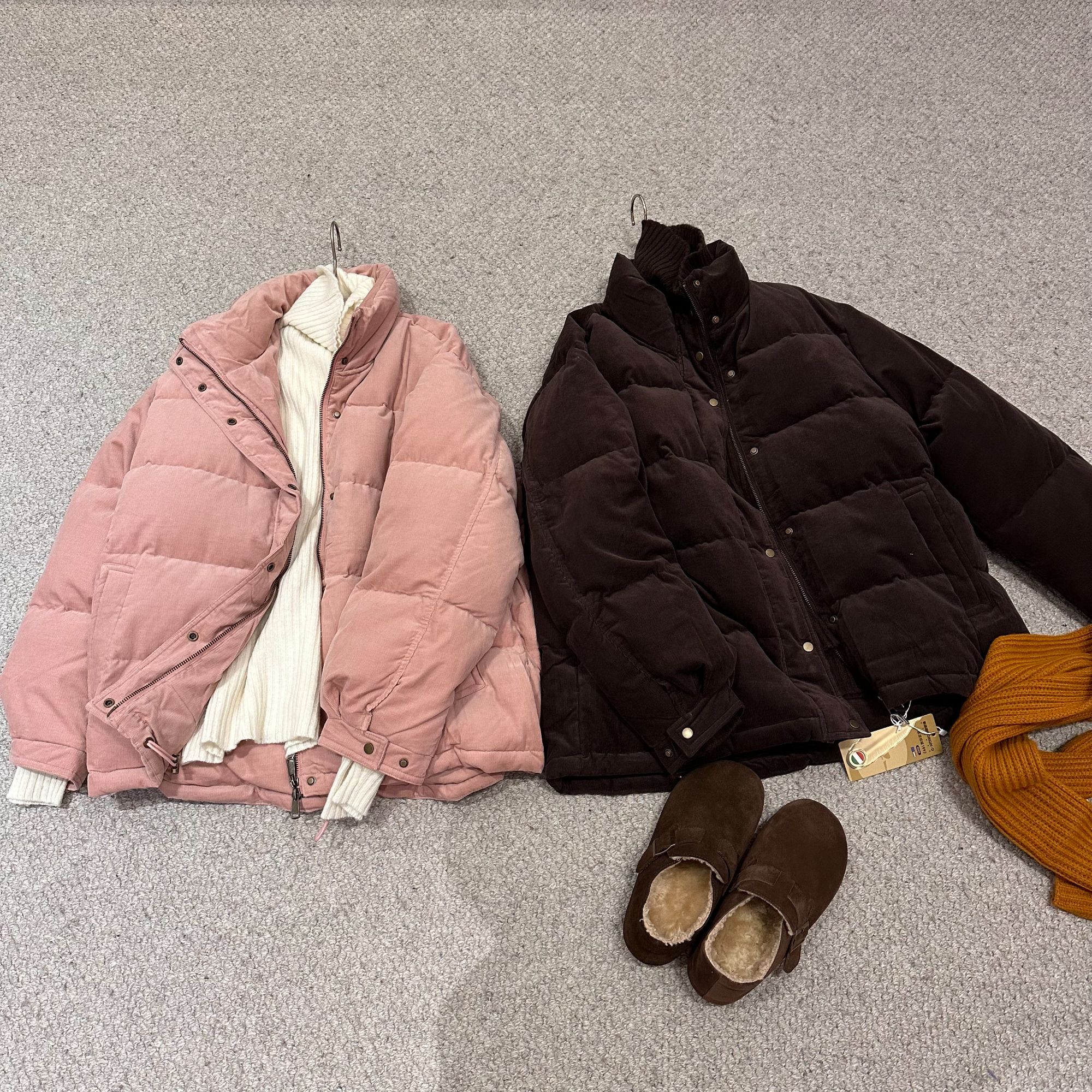 新款气质立领长袖时尚休闲羽绒服Y249154