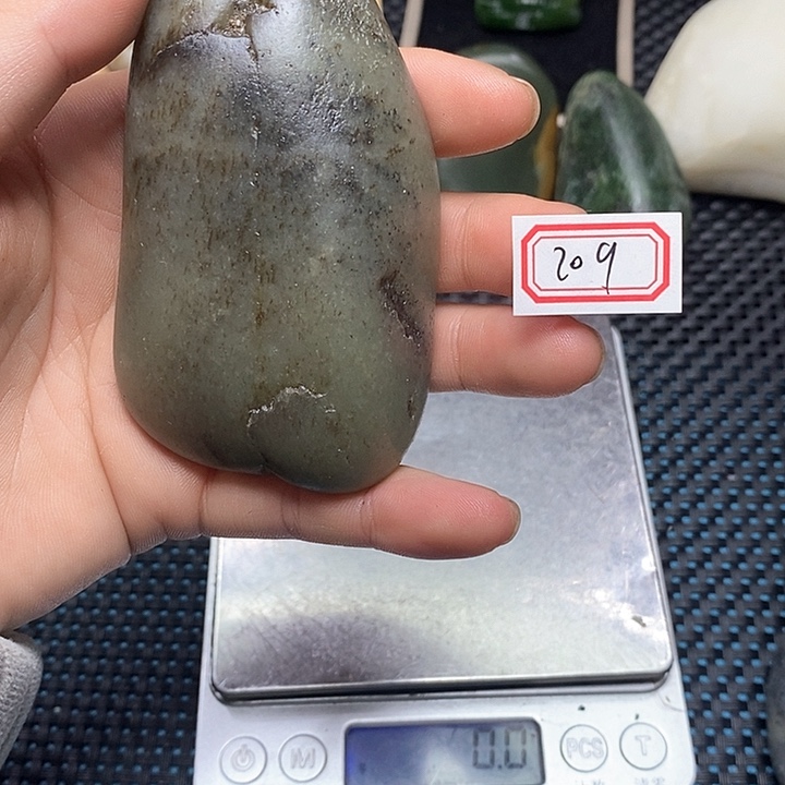 未镶嵌和田玉挂件209