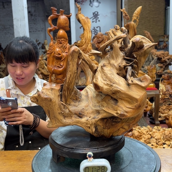 波***~柏木太行崖柏根雕