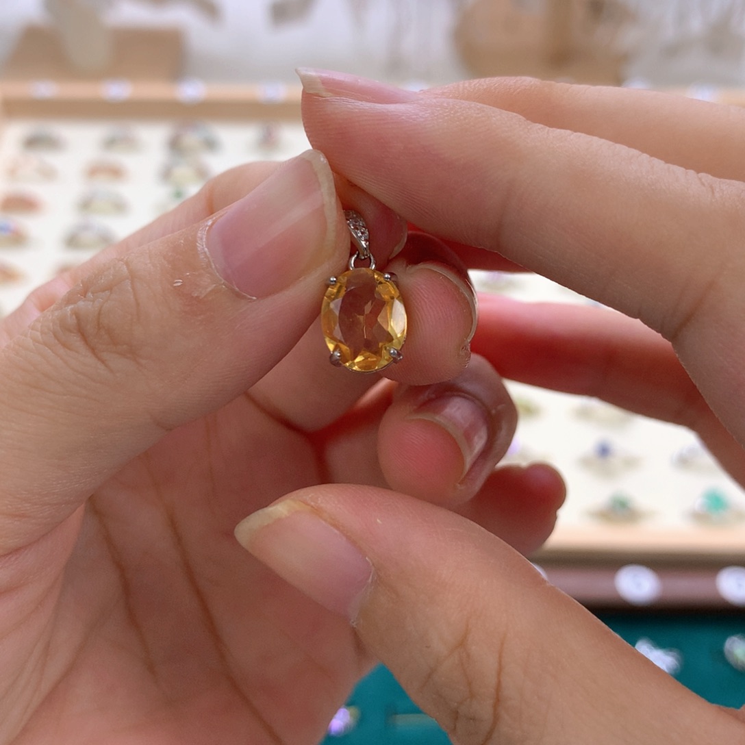 银S925镶嵌吊坠(不含链)黄晶