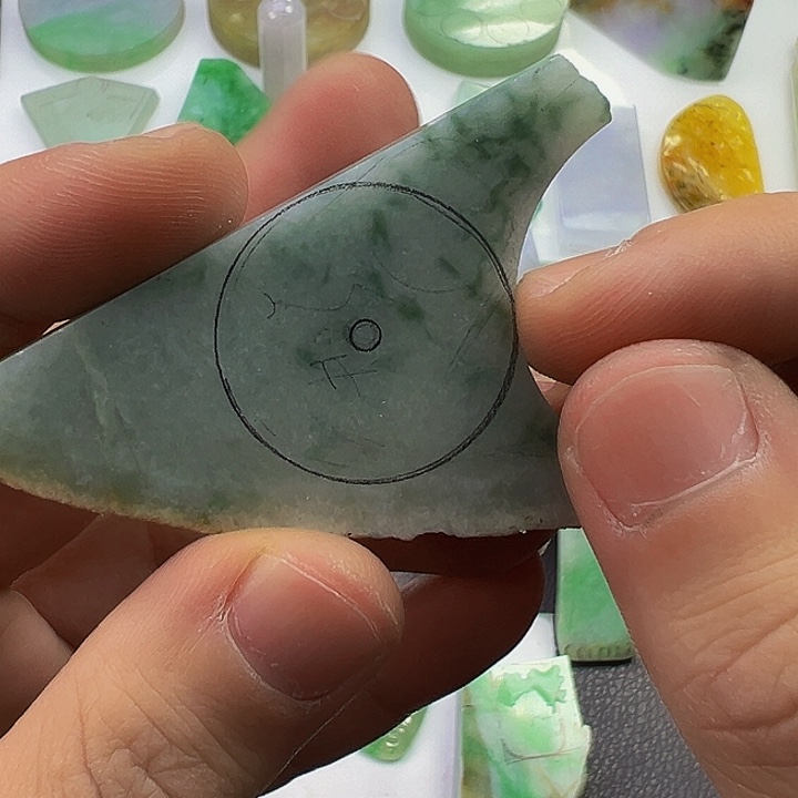未镶嵌挂件翡翠包工