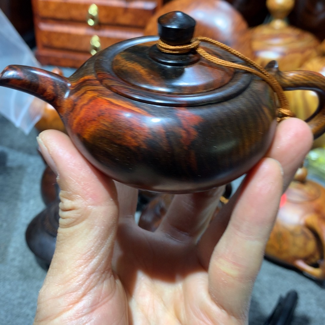 交趾黄檀（大红酸枝）挺*