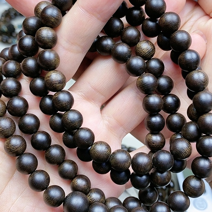 沉香手串?*?越南芽庄白奇楠沉水料