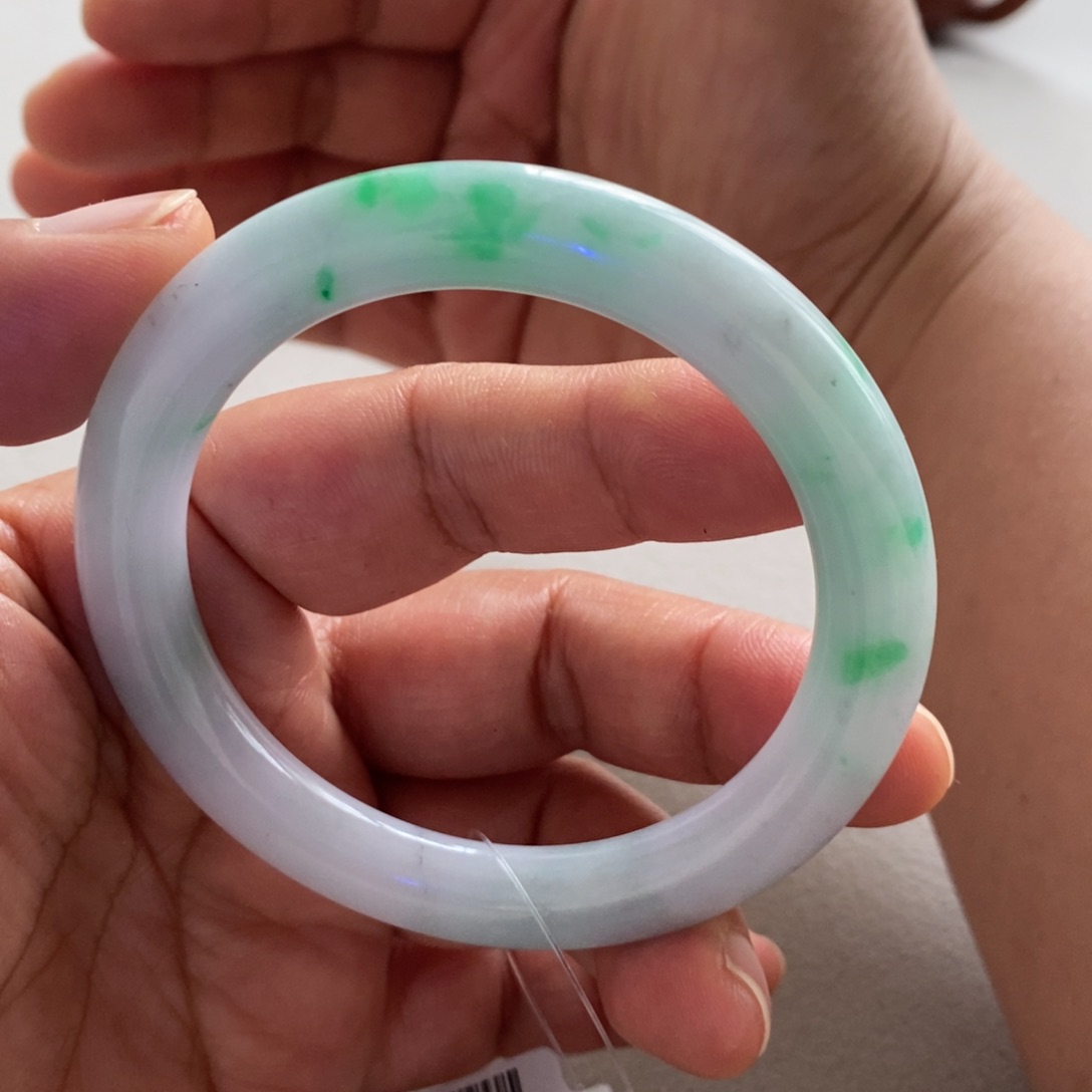 翡翠手镯（圆镯）未镶嵌十***S天然翡翠手镯