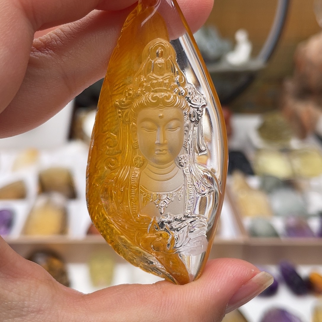 未镶嵌颈饰水晶定制