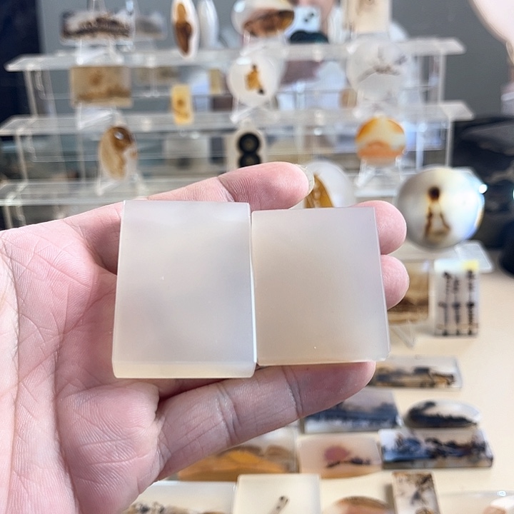 L****玛瑙/玉髓未镶嵌吊坠(不含链)