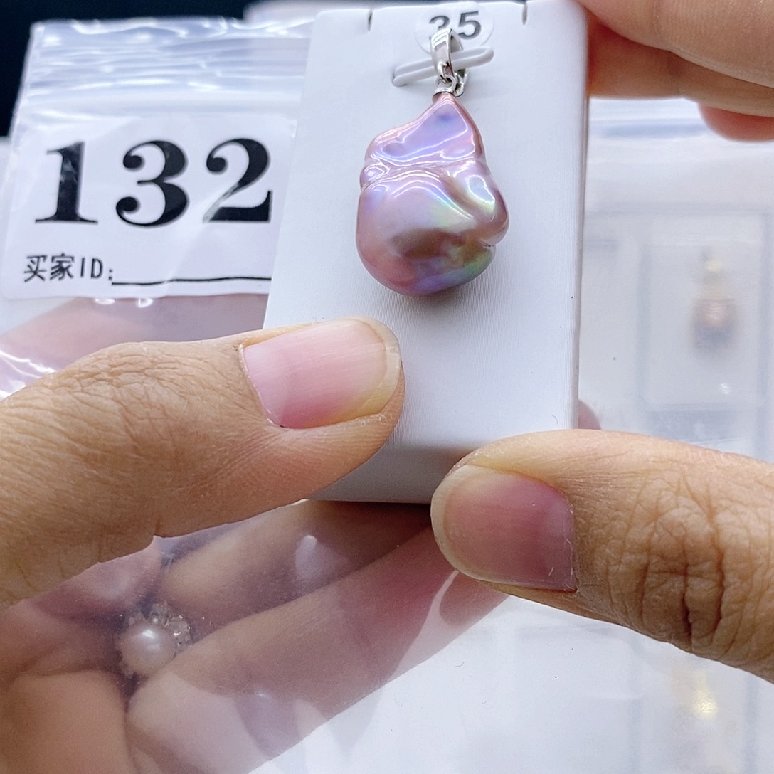 淡水珍珠钛钢颈饰