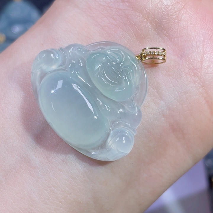 翡翠18K金镶嵌颈饰佛公