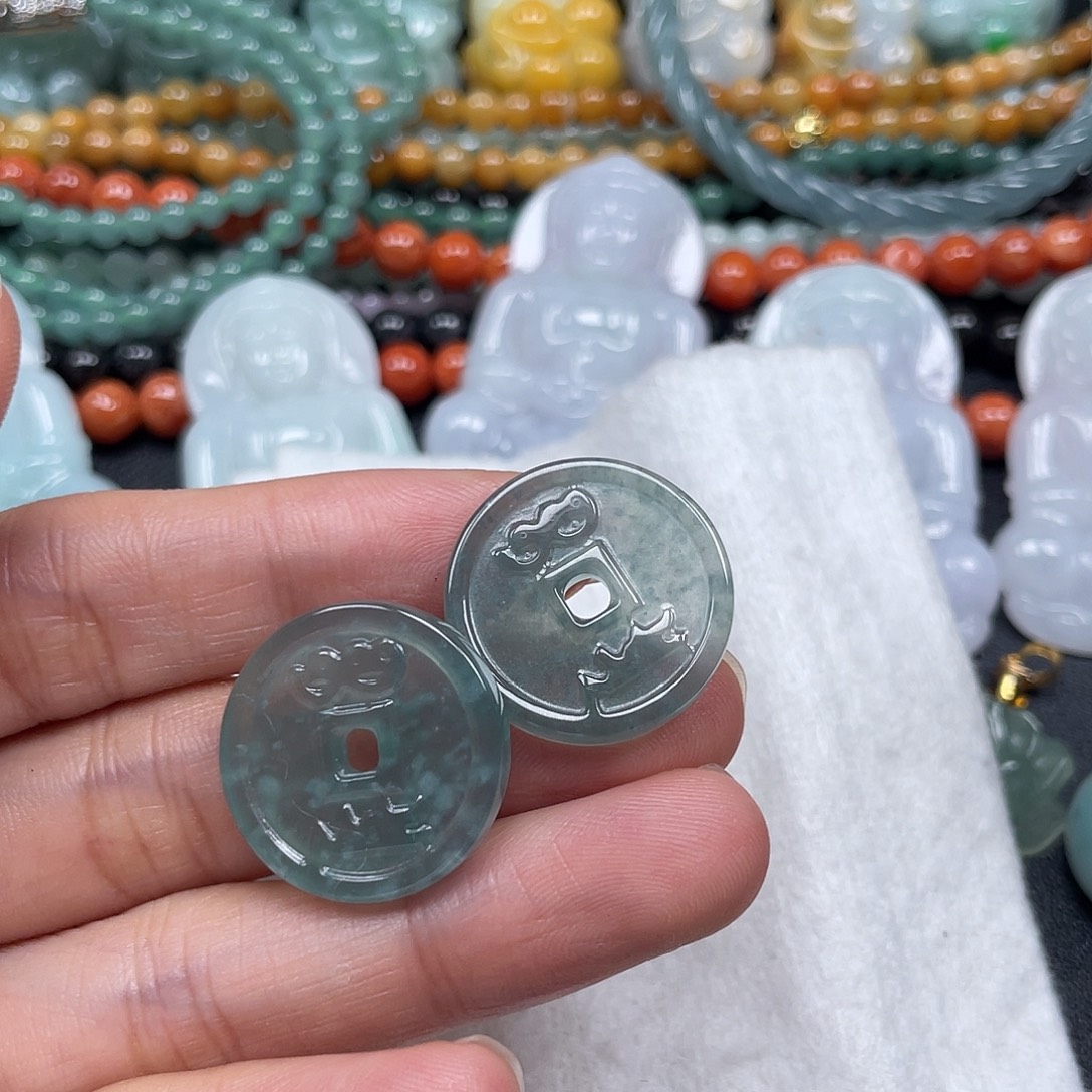 翡翠未镶嵌吊坠(不含链)