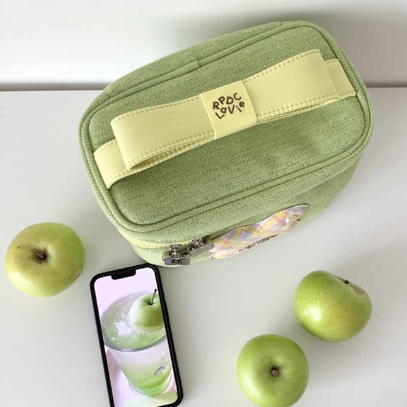 【82号】化妆包#具产品以直播间为准