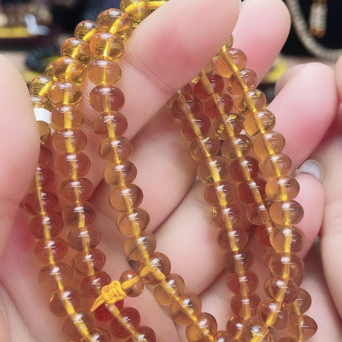 未镶嵌琥珀裸石七70568