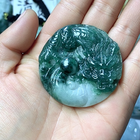 翡翠颈饰未镶嵌天然缅甸翡翠a货