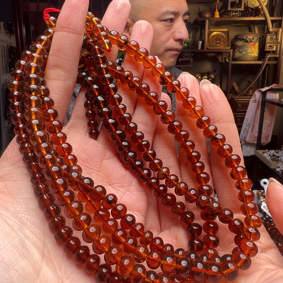 琥珀未镶嵌裸石抚顺琥珀20531七多样性发其一