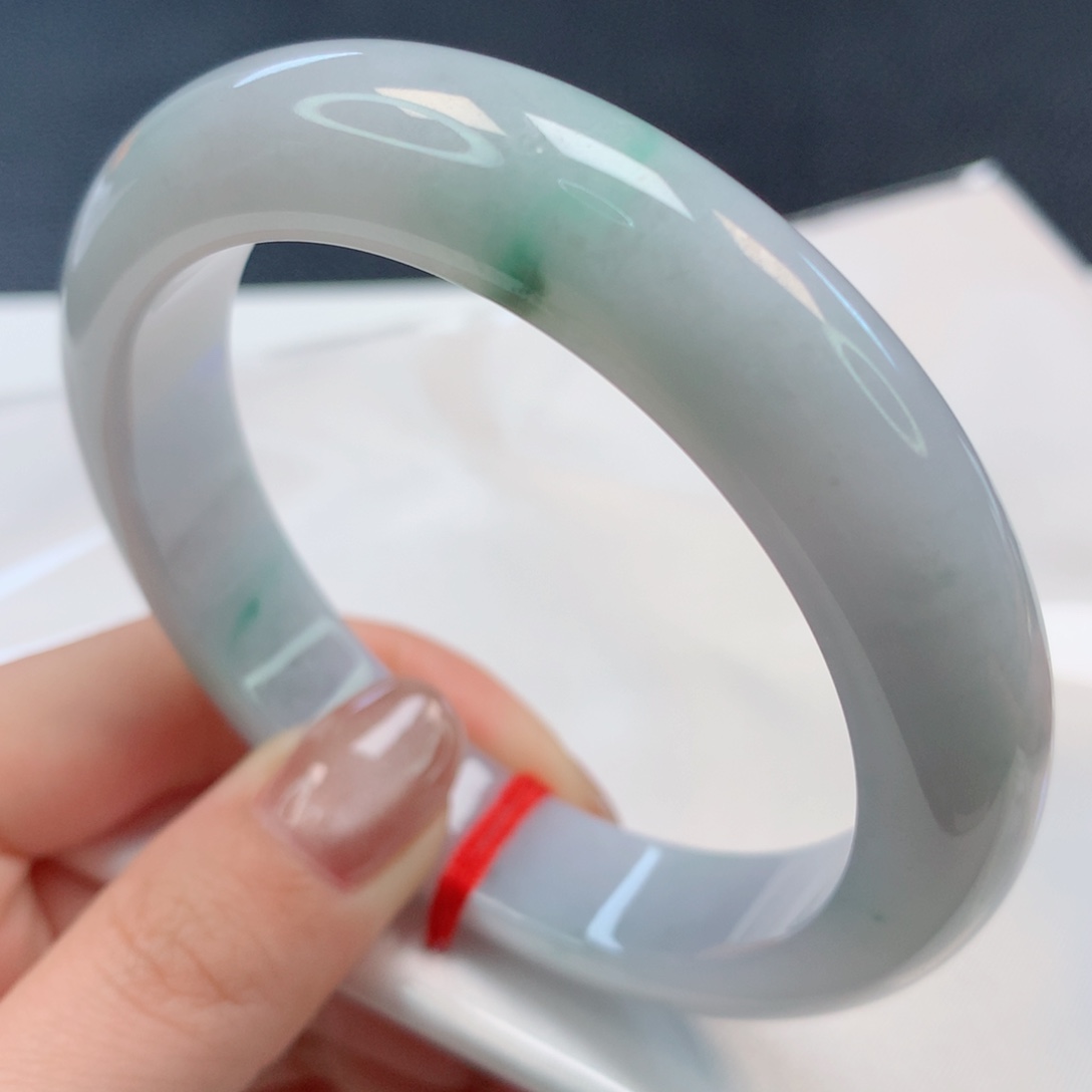 【闪购商品】翡翠手镯未镶嵌59圈