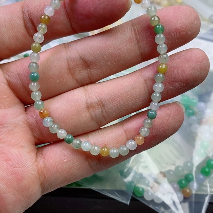 定制翡翠未镶嵌手链